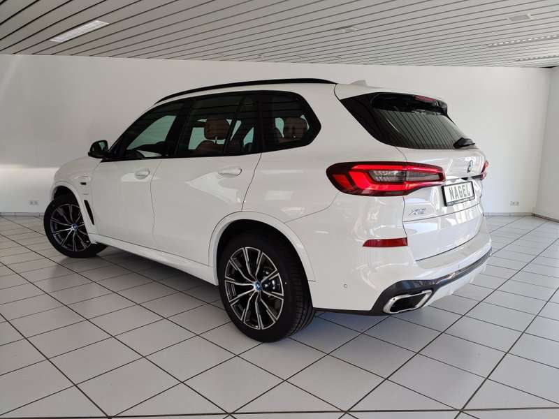 Fahrzeugbild eines BMW X5