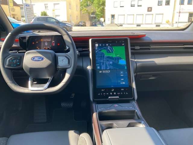 Fahrzeugbild eines Ford Explorer
