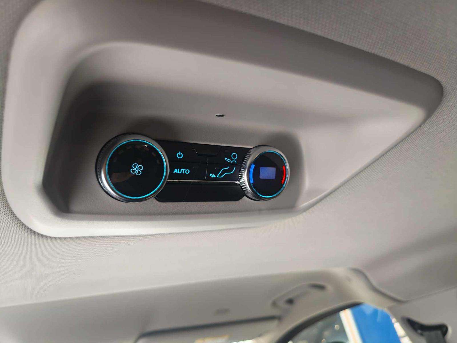 Fahrzeugbild eines Ford Tourneo Custom