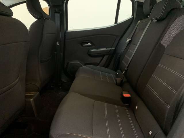 Fahrzeugbild eines Dacia Sandero