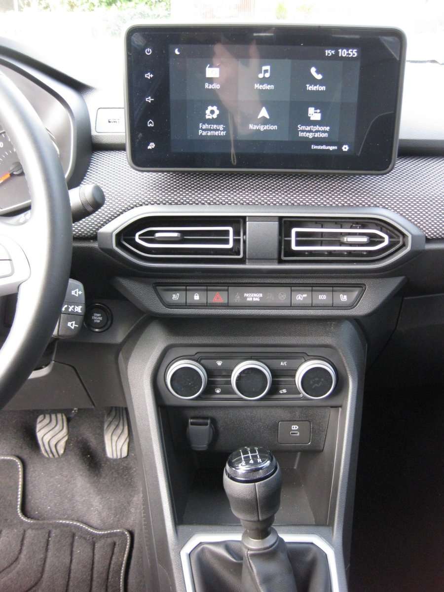Fahrzeugbild eines Dacia Sandero