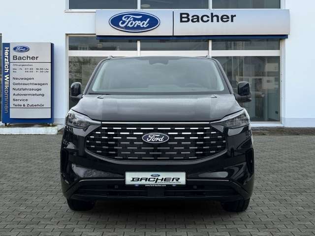 Fahrzeugbild eines Ford Tourneo Custom