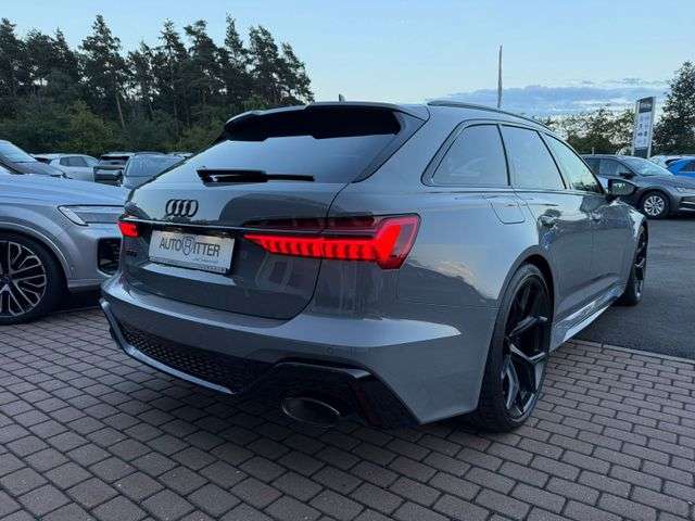 Fahrzeugbild eines Audi RS6