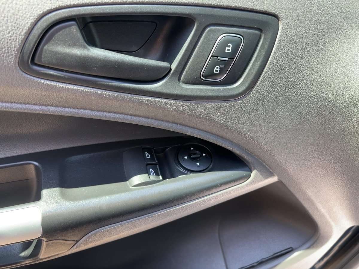 Fahrzeugbild eines Ford Transit Connect