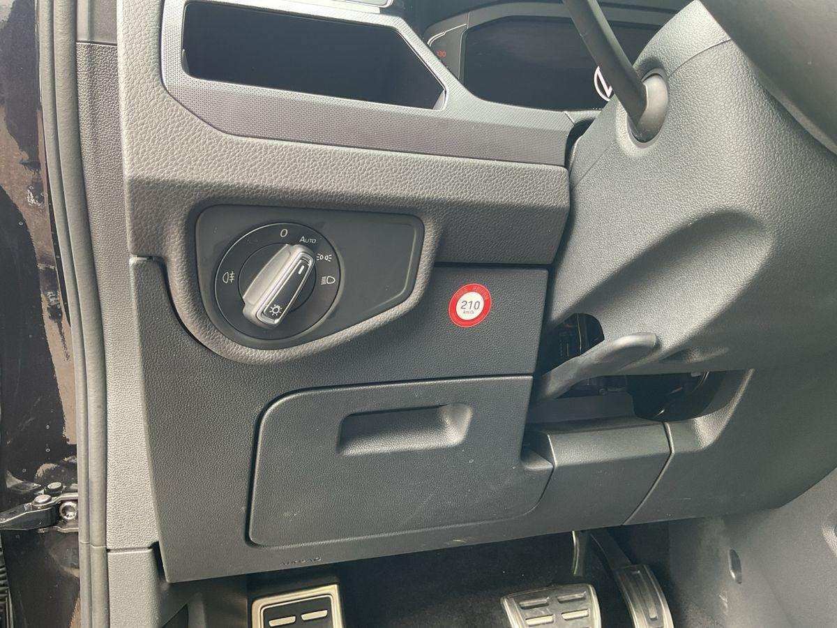 Fahrzeugbild eines Volkswagen Touran