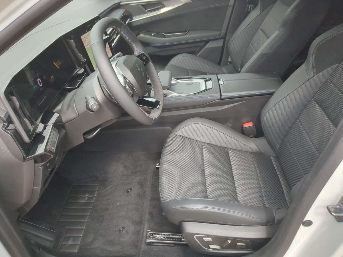 Fahrzeugbild eines Renault Espace