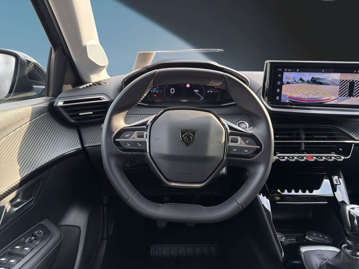 Fahrzeugbild eines Peugeot 208