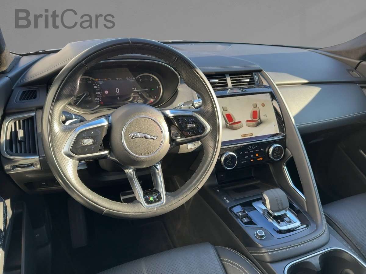 Fahrzeugbild eines Jaguar E-PACE