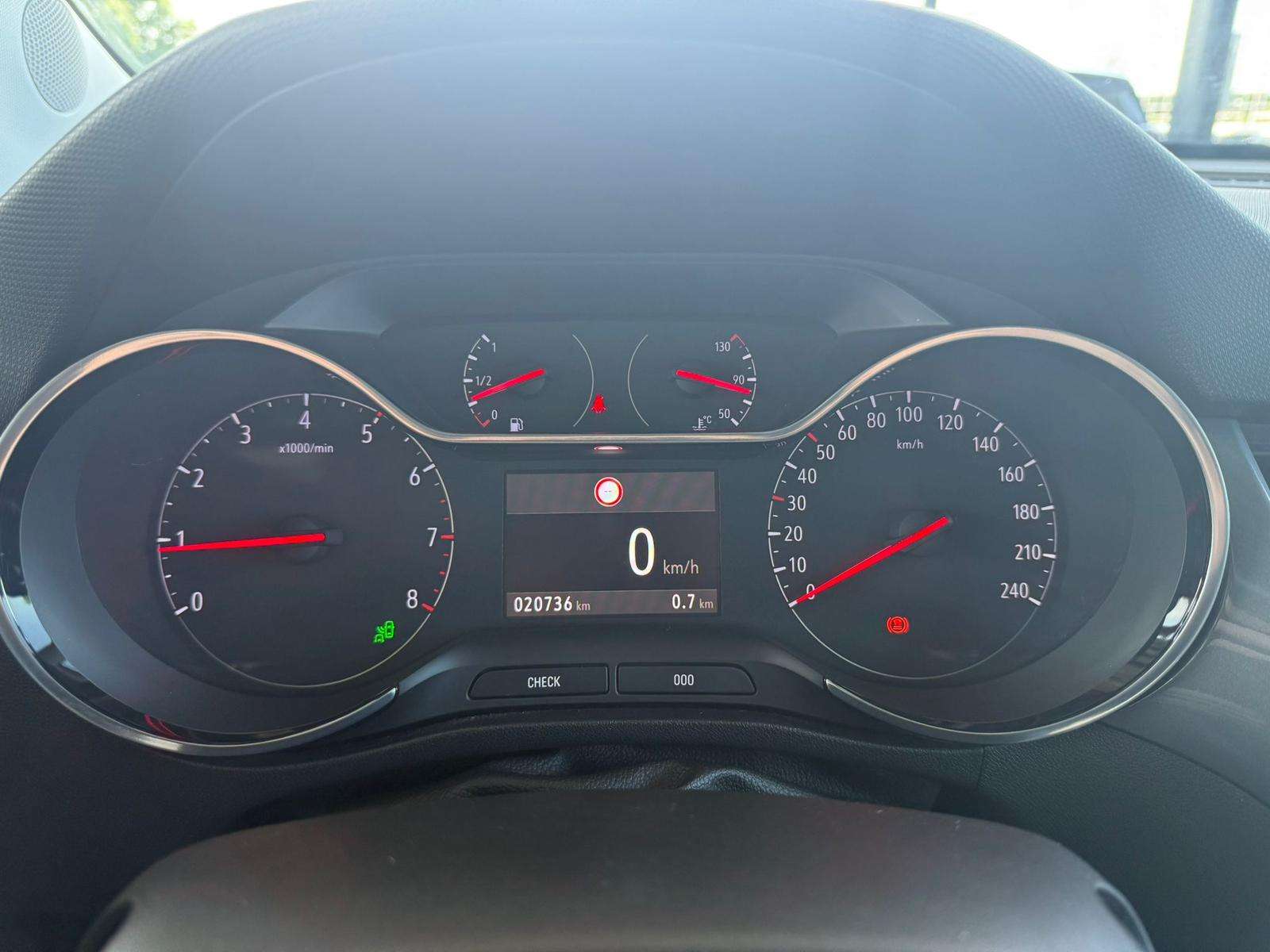 Fahrzeugbild eines Opel Crossland X