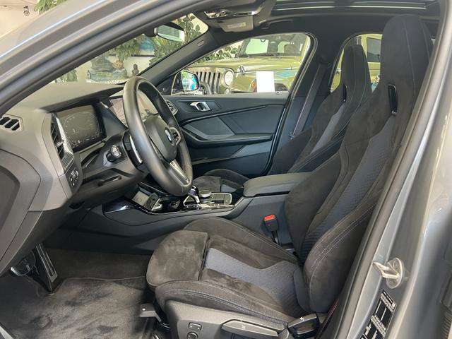 Fahrzeugbild eines BMW 1er-Reihe