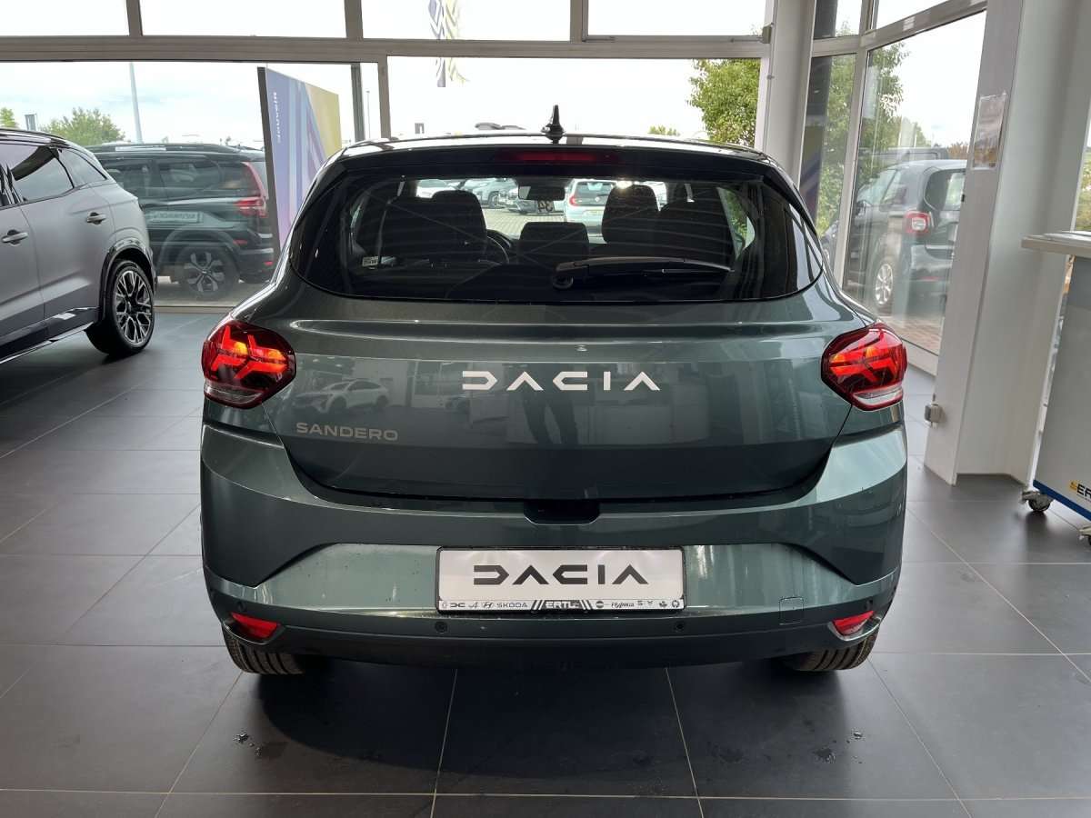 Fahrzeugbild eines Dacia Sandero
