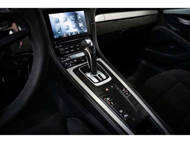 Fahrzeugbild eines Porsche Cayman