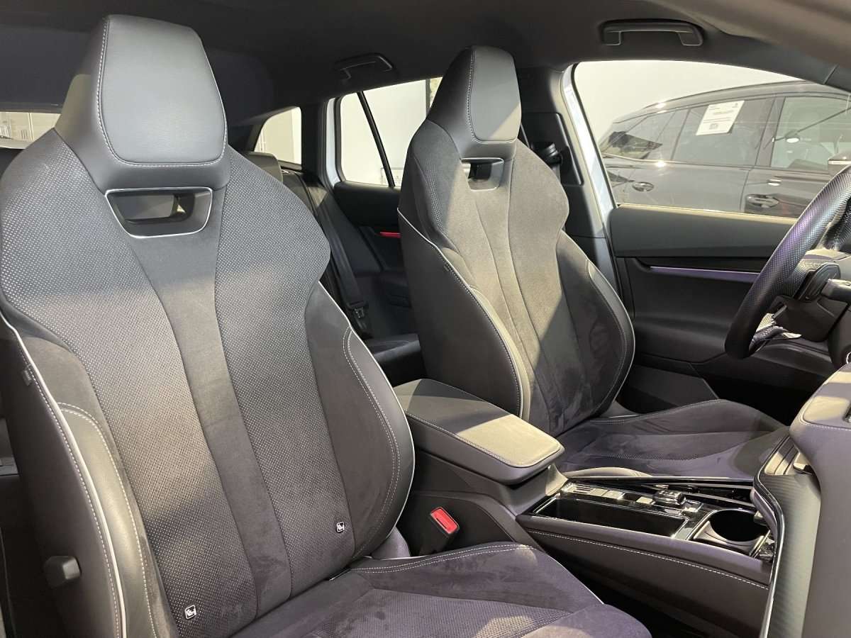 Fahrzeugbild eines Skoda ENYAQ