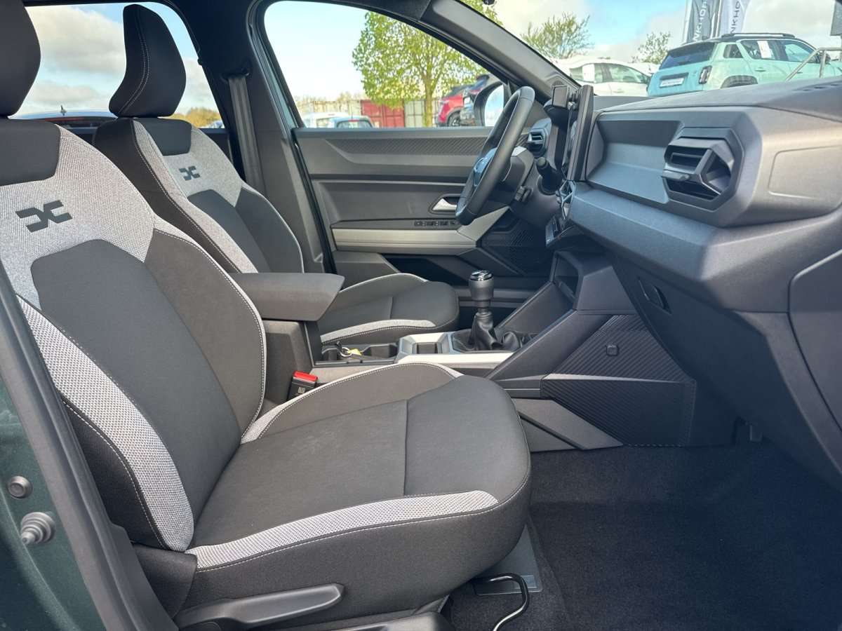 Fahrzeugbild eines Dacia Bigster