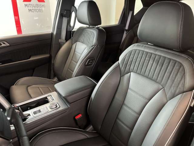 Fahrzeugbild eines SsangYong Rexton