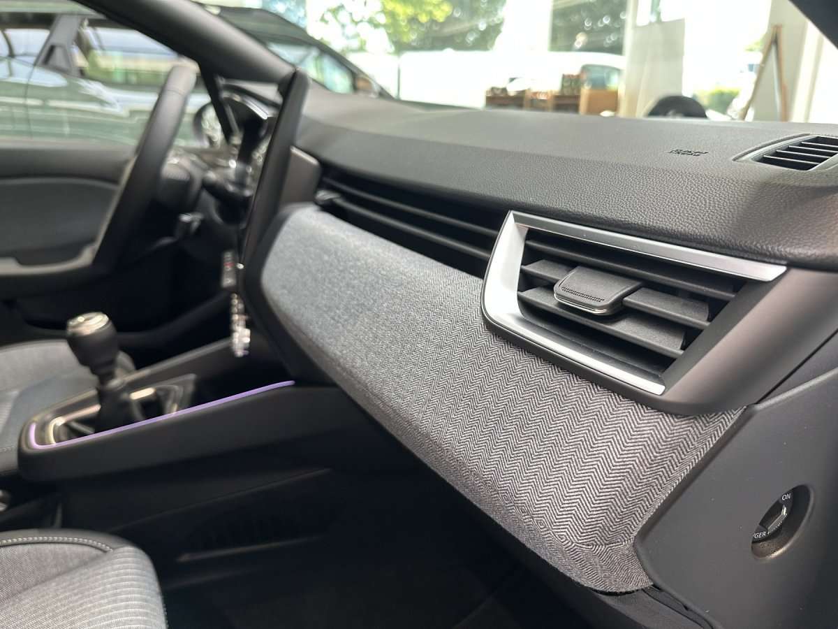 Fahrzeugbild eines Renault Clio