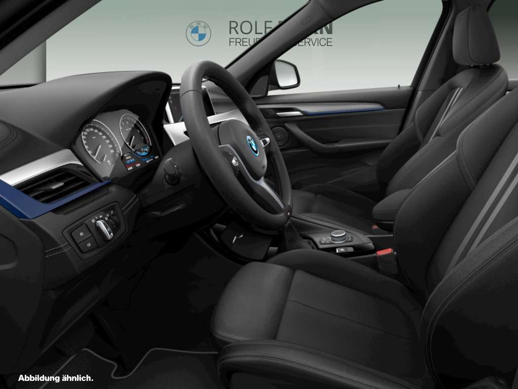 Fahrzeugbild eines BMW X1