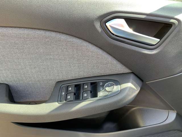 Fahrzeugbild eines Renault Clio