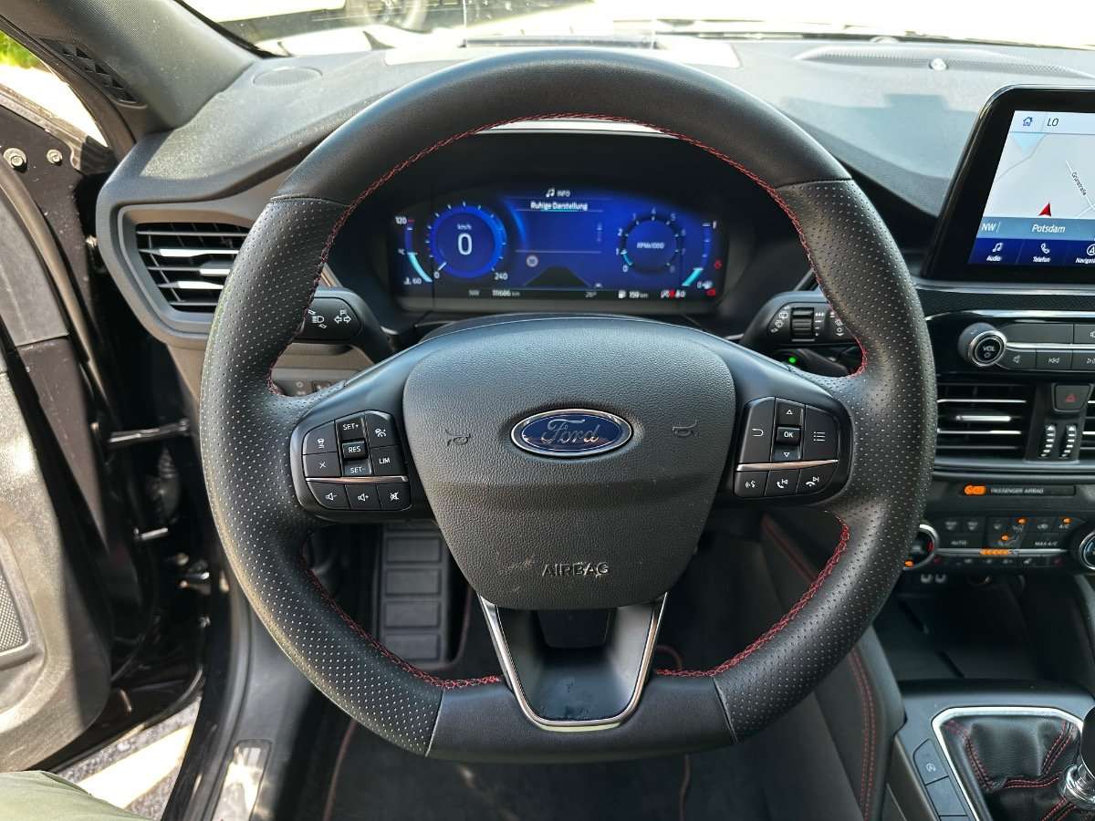 Fahrzeugbild eines Ford Kuga