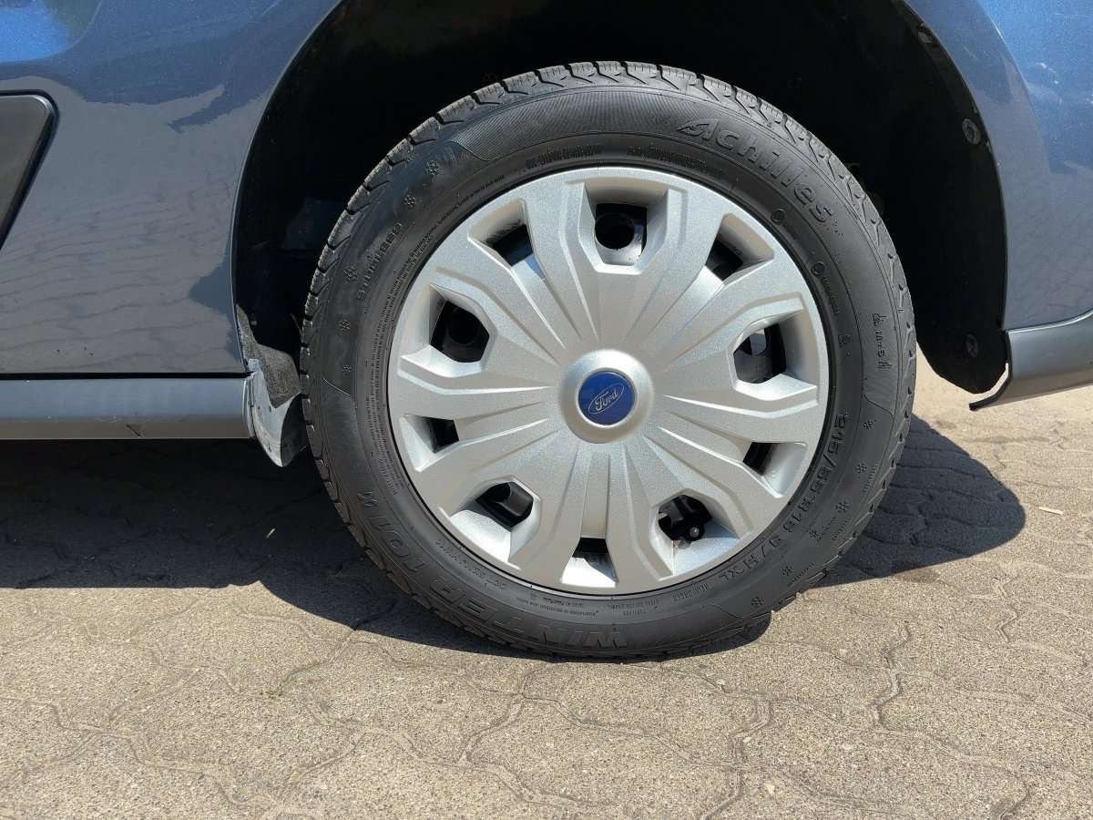 Fahrzeugbild eines Ford Transit Connect