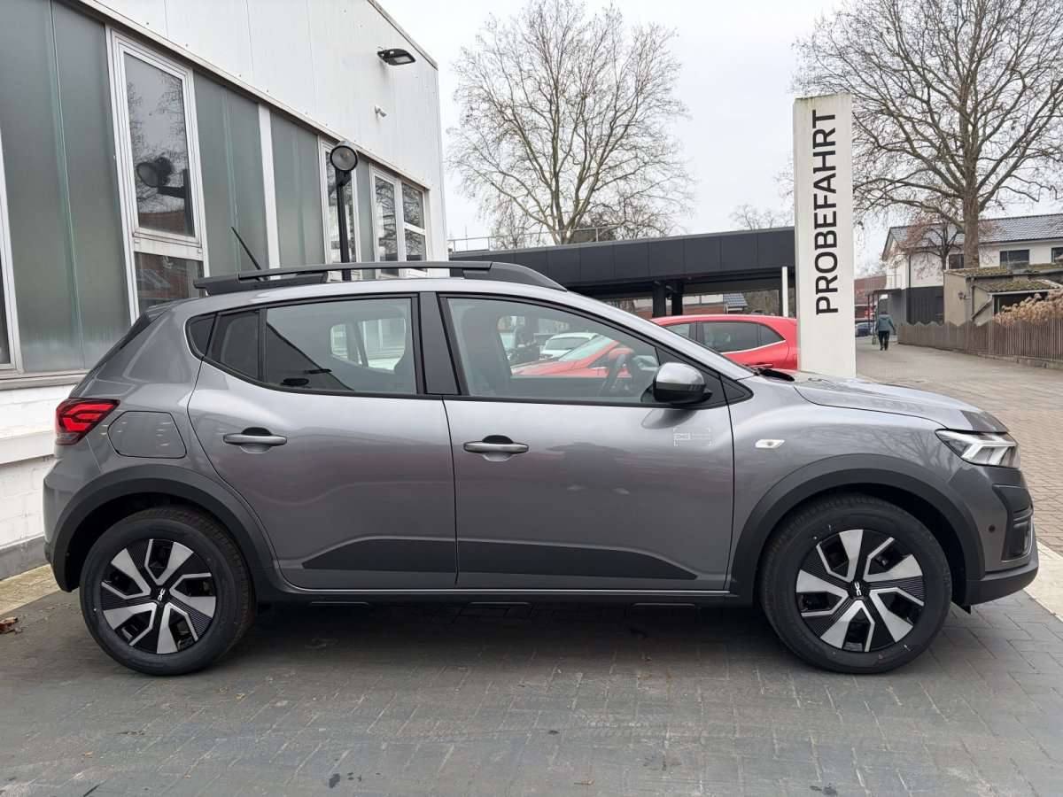 Fahrzeugbild eines Dacia Sandero