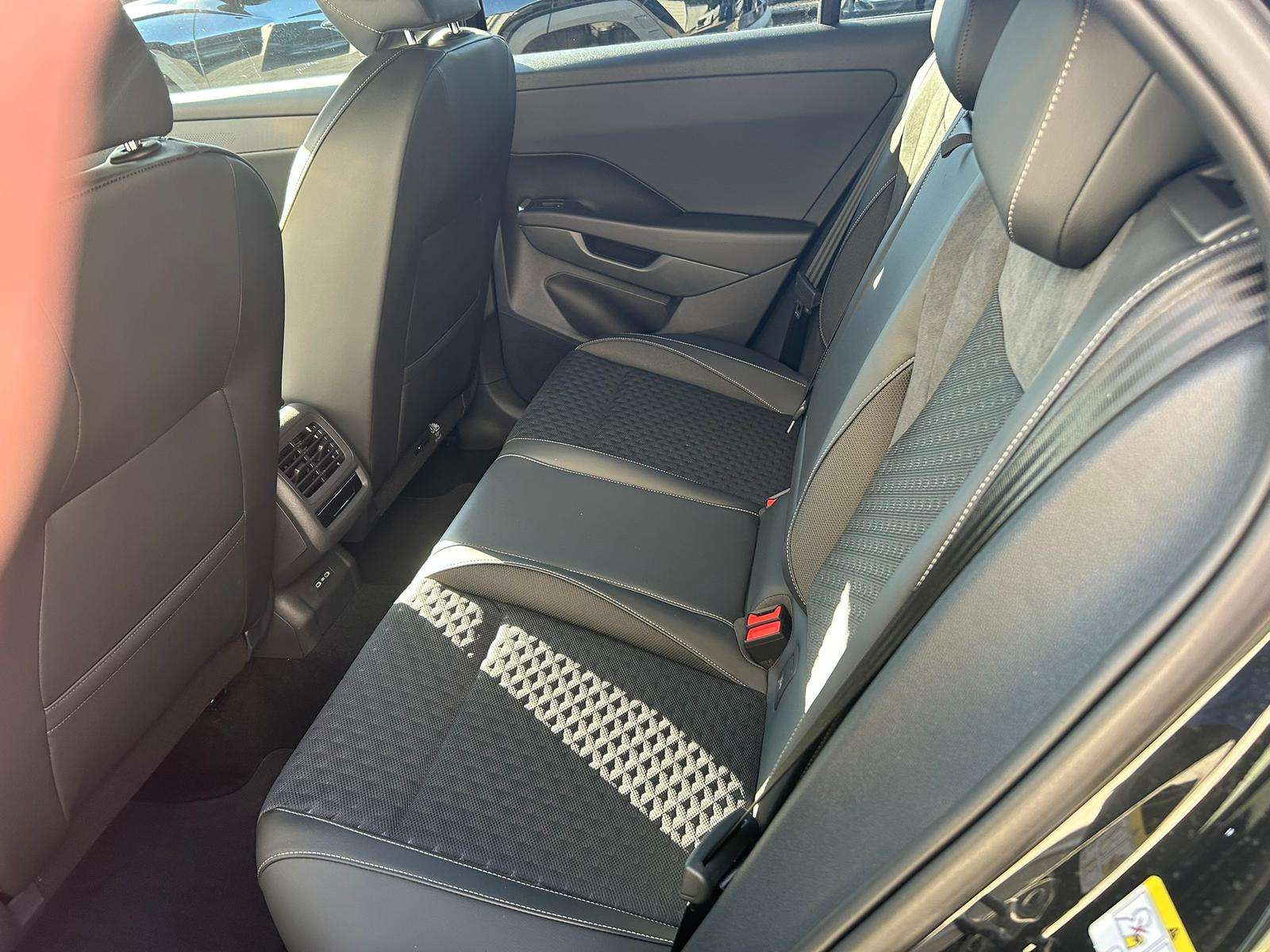Fahrzeugbild eines Volkswagen T-Roc