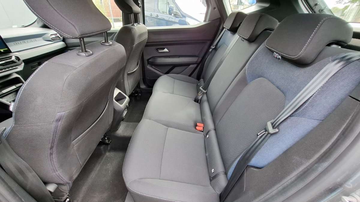 Fahrzeugbild eines Dacia Duster