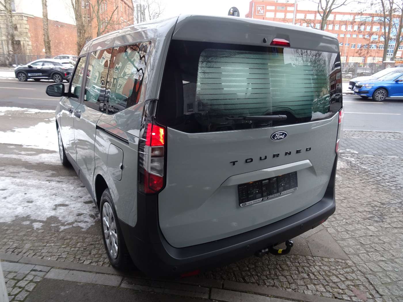 Fahrzeugbild eines Ford Tourneo Courier