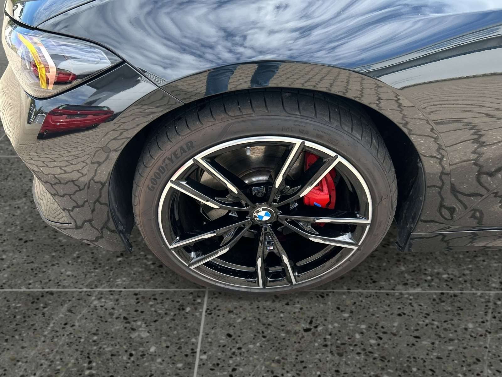 Fahrzeugbild eines BMW 3er-Reihe