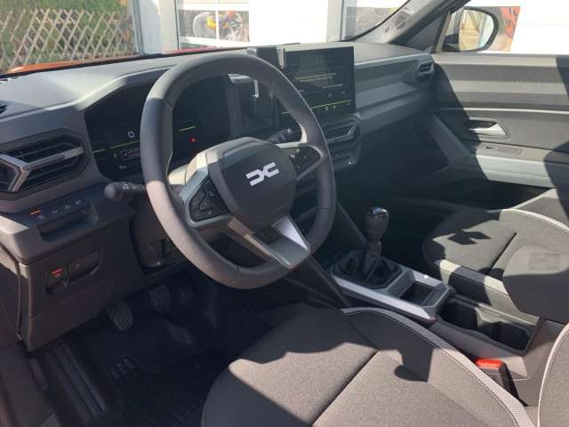 Fahrzeugbild eines Dacia Duster
