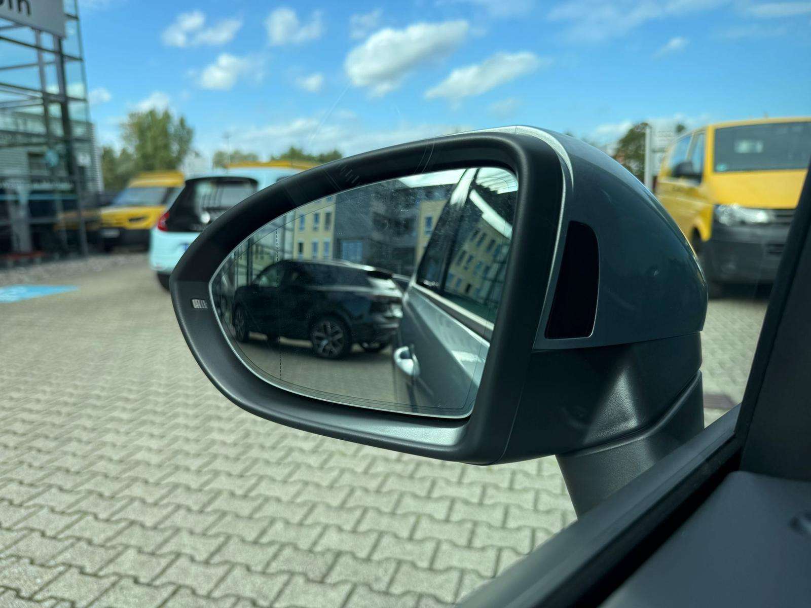 Fahrzeugbild eines Volkswagen Touran