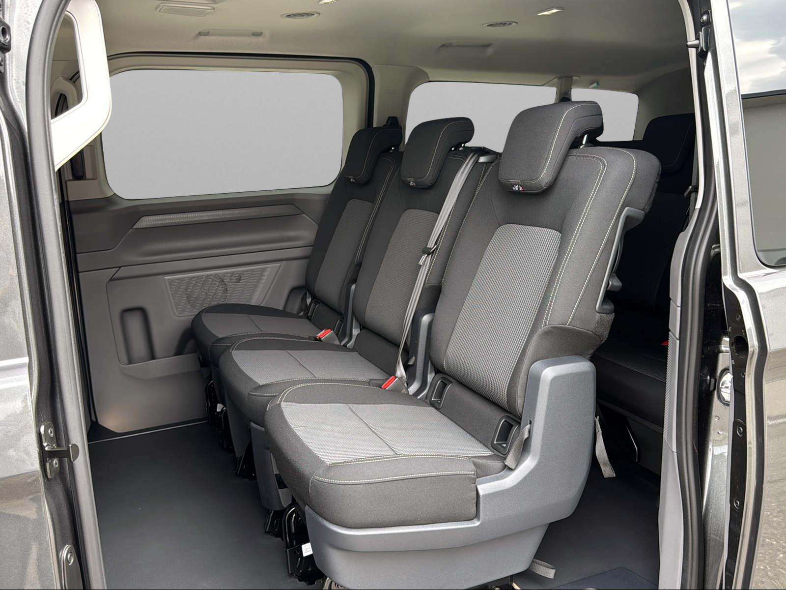 Fahrzeugbild eines Volkswagen Caravelle