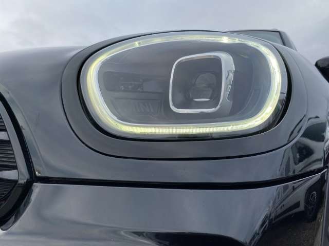 Fahrzeugbild eines MINI Countryman