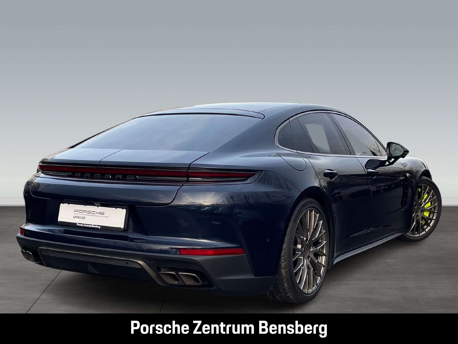 Fahrzeugbild eines Porsche Panamera