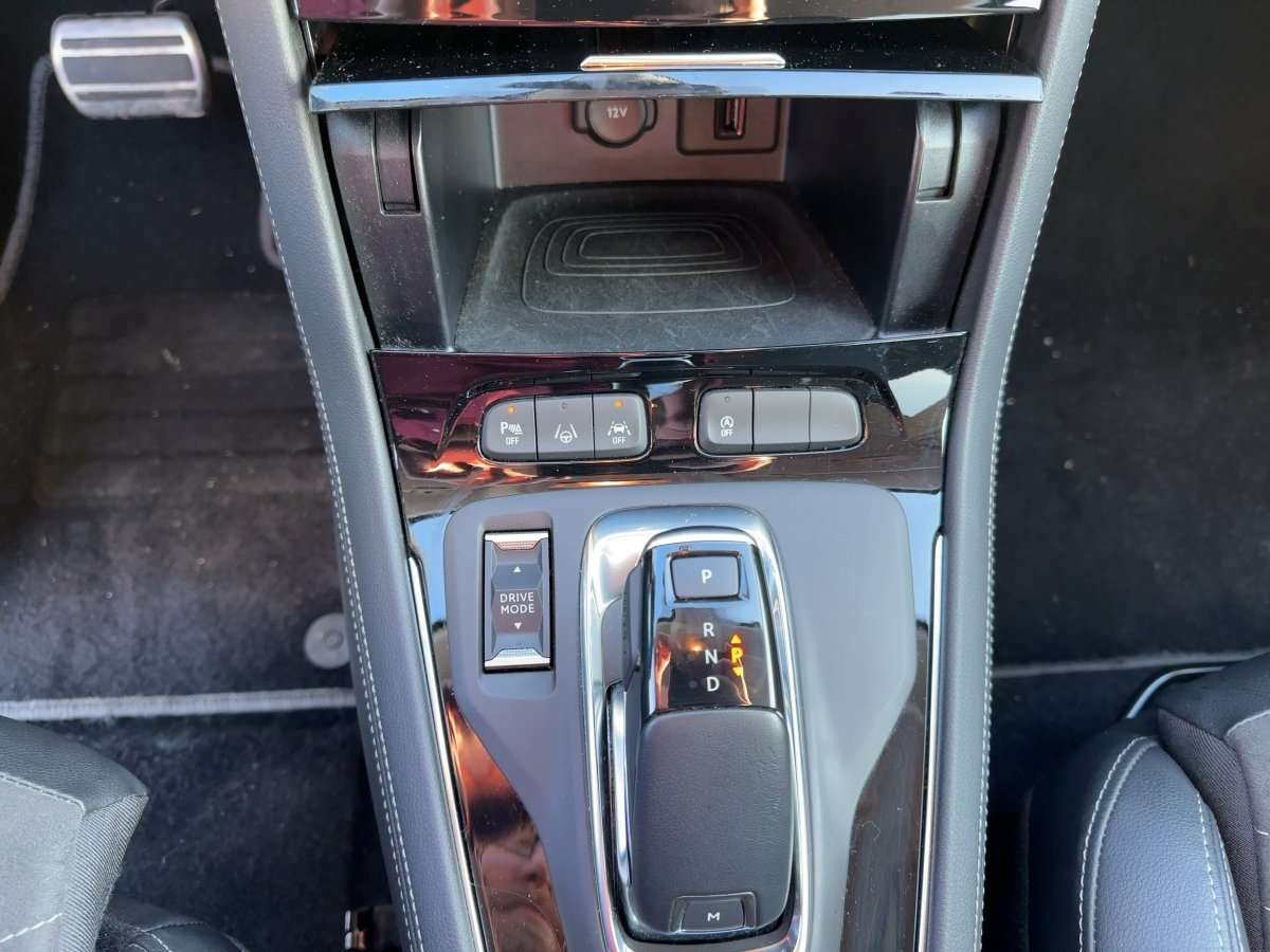 Fahrzeugbild eines Opel Grandland X