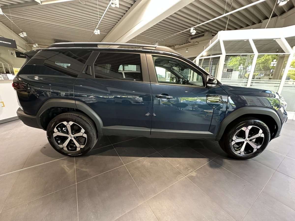 Fahrzeugbild eines Dacia Bigster