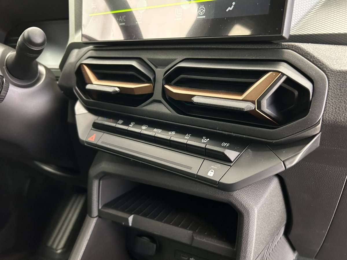 Fahrzeugbild eines Dacia Duster