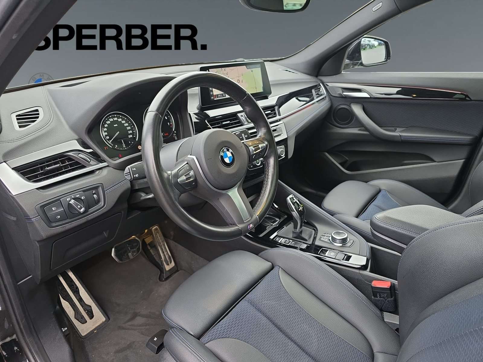 Fahrzeugbild eines BMW X2