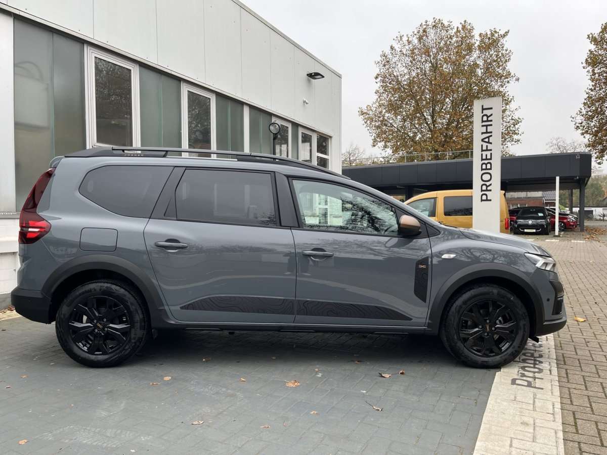 Fahrzeugbild eines Dacia Jogger