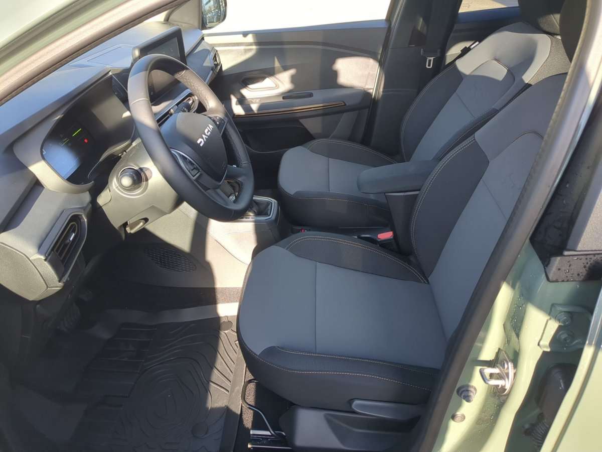 Fahrzeugbild eines Dacia Jogger