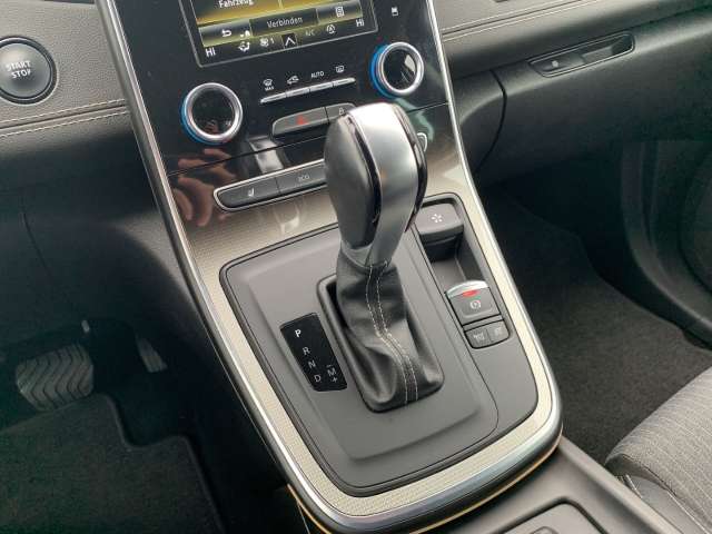 Fahrzeugbild eines Renault Grand Scénic