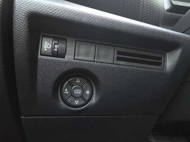 Fahrzeugbild eines Citroën C4