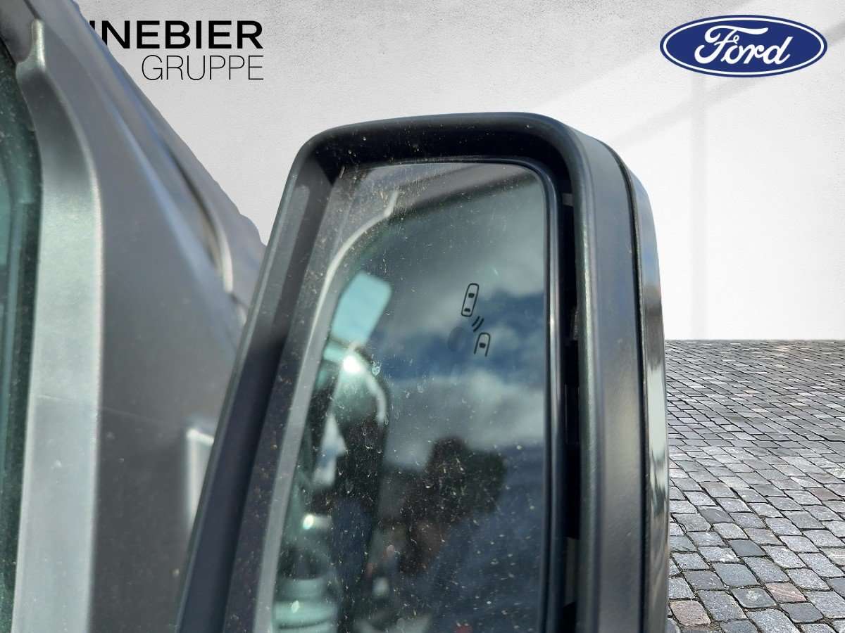 Fahrzeugbild eines Ford Transit Custom