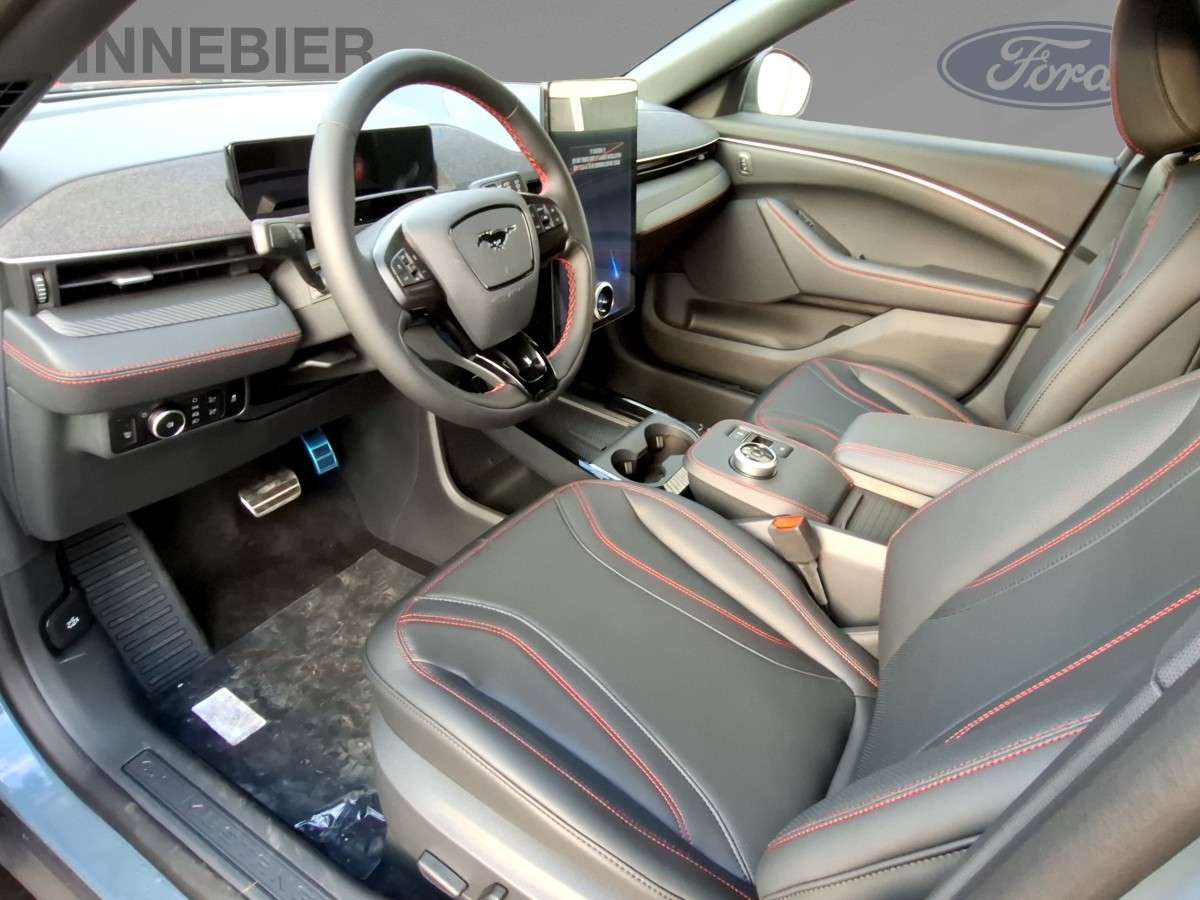Fahrzeugbild eines Ford Mustang Mach-E