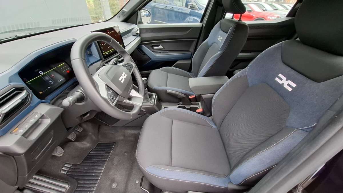 Fahrzeugbild eines Dacia Duster