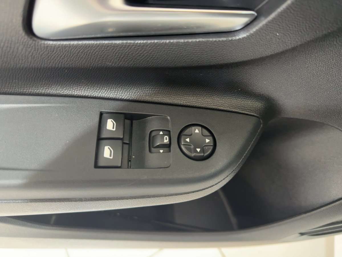 Fahrzeugbild eines Opel Corsa