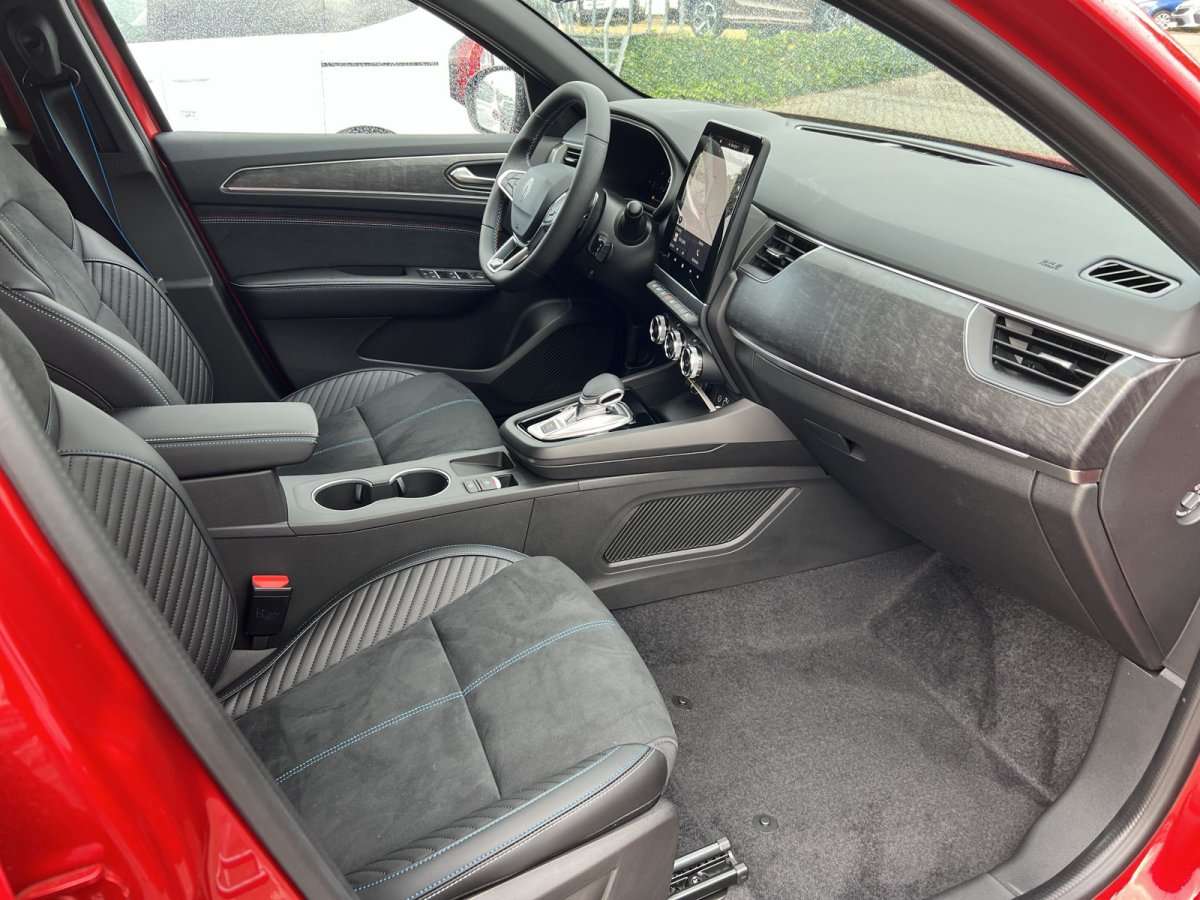 Fahrzeugbild eines Renault Arkana