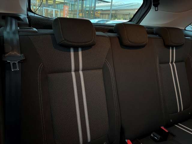 Fahrzeugbild eines Opel Crossland X