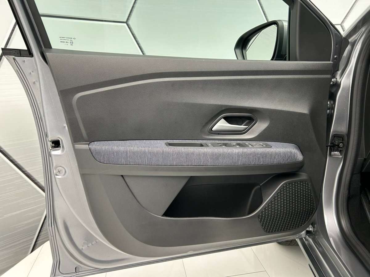 Fahrzeugbild eines Dacia Sandero
