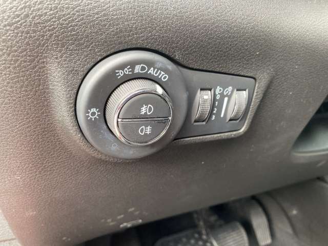 Fahrzeugbild eines Jeep Compass